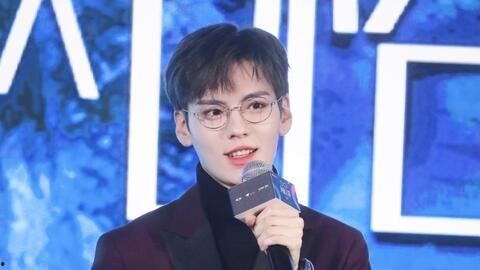 毕雯珺吃瓜娱乐视频