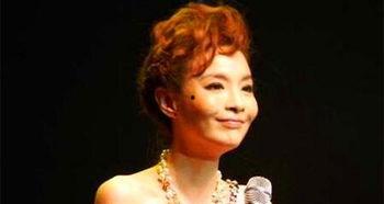 娱乐吃瓜女主持人,女主持人的麻辣人生